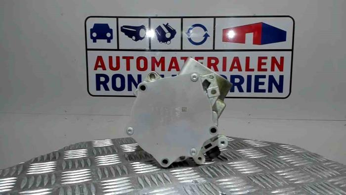 Usagé Pompe carburant mécanique Volkswagen Golf VII (AUA) 2.0 GTI 16V Prix € 90,75 Prix TTC proposé par Automaterialen Ronald Morien B.V.