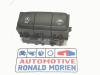 Switch (miscellaneous) from a Opel Corsa F (UB/UH/UP), 2019 1.2 12V 75, Hatchback, 4-dr, Petrol, 1.199cc, 55kW (75pk), FWD, F12XEL; EB2FD, 2019-07, UPHMH 2021