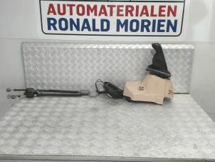 Used Gear-change mechanism Opel Corsa F (UB/UH/UP) 1.2 12V 75 Price € 115,00 Inclusive VAT offered by Automaterialen Ronald Morien B.V.
