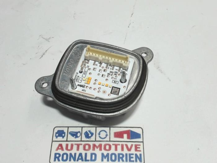 LED light from a Opel Corsa F (UB/UH/UP) 1.2 12V 75 2021