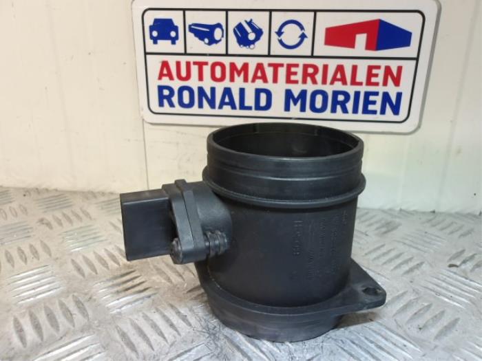 Usagé Débitmètre Volkswagen Phaeton (3D) 3.2 V6 30V 4Motion Lang Prix € 45,00 Règlement à la marge proposé par Automaterialen Ronald Morien B.V.