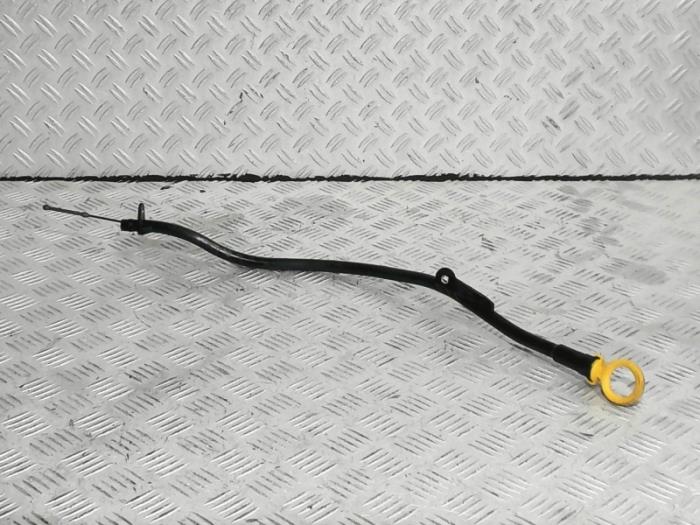 Wht001969 Volkswagen Transporter Oil dipsticks stock | ProxyParts.com