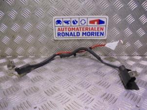 Used Battery pole Volkswagen Touran (5T1) 2.0 TDI BlueMotionTechnology Price € 25,00 Inclusive VAT offered by Automaterialen Ronald Morien B.V.