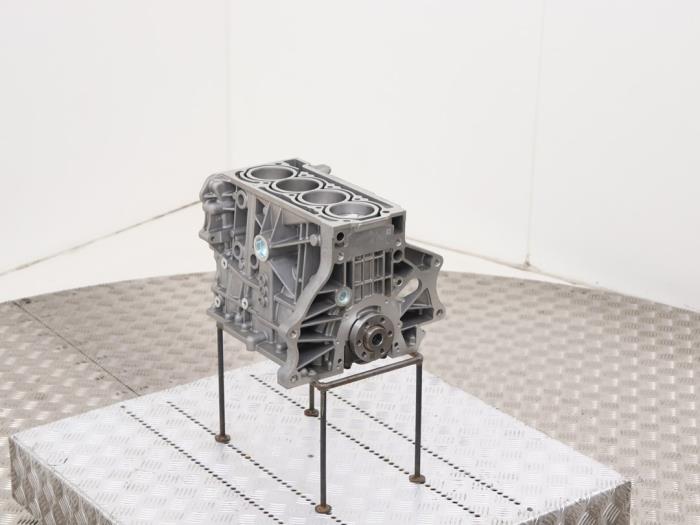 Bloque inferior motor de un Volkswagen Polo V (6R) 1.6 16V BiFuel 2010