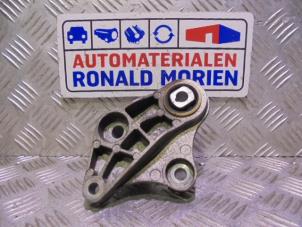 Used Gearbox mount Ford Focus 3 Wagon 1.0 Ti-VCT EcoBoost 12V 125 Price € 15,00 Margin scheme offered by Automaterialen Ronald Morien B.V.