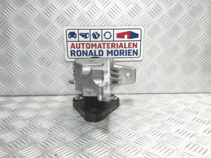 Engine mount from a Hyundai Ioniq EV 38 kWh 2019