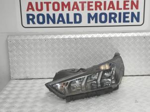Usados Faro izquierda Hyundai Ioniq Electric Precio € 495,00 Norma de margen ofrecido por Automaterialen Ronald Morien B.V.
