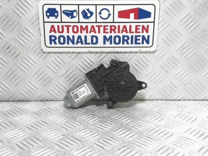 Usados Motor de ventanilla de puerta Hyundai Ioniq EV 38 kWh Precio € 49,00 Norma de margen ofrecido por Automaterialen Ronald Morien B.V.