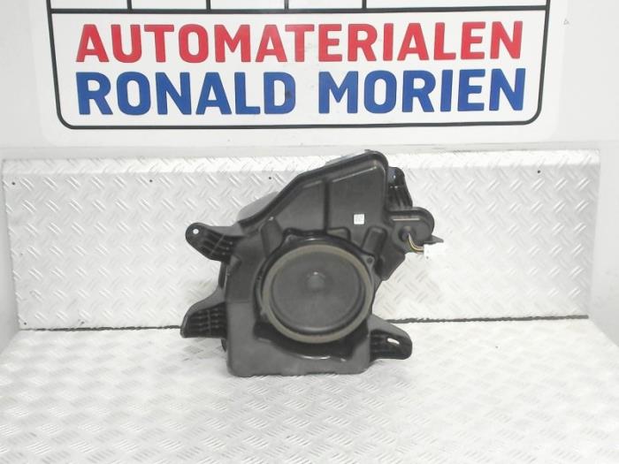 Gebrauchte Lautsprecher Hyundai Ioniq EV 38 kWh Preis € 145,00 Margenregelung angeboten von Automaterialen Ronald Morien B.V.