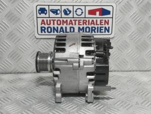 Gebrauchte Dynamo Volkswagen Transporter T6 2.0 TDI 150 Preis € 195,00 Mit Mehrwertsteuer angeboten von Automaterialen Ronald Morien B.V.