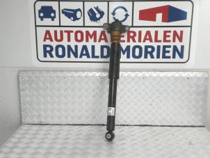 Używane Amortyzator prawy tyl Hyundai Ioniq Electric Cena € 45,00 Procedura marży oferowane przez Automaterialen Ronald Morien B.V.