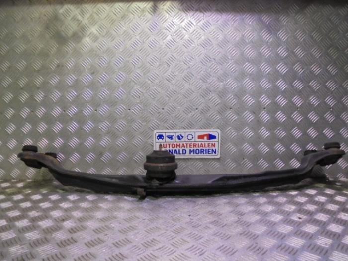 Used Engine mount Volkswagen Corrado 1.8 G60 Price € 75,00 Margin scheme offered by Automaterialen Ronald Morien B.V.