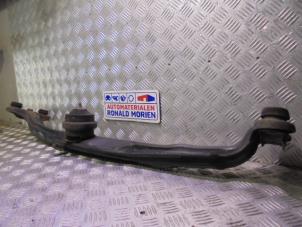 Support moteur d'un Volkswagen Corrado 1.8 G60 1989