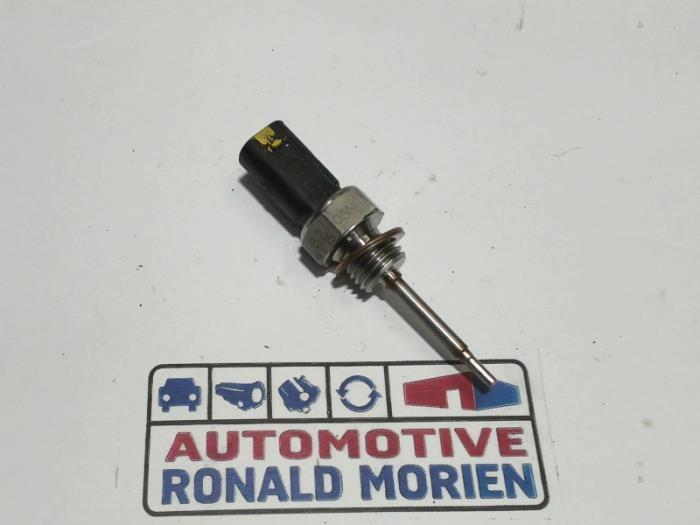 Used Engine temperature sensor Volkswagen Golf VII (AUA) 1.6 TDI BlueMotion 16V Price € 14,99 Inclusive VAT offered by Automaterialen Ronald Morien B.V.