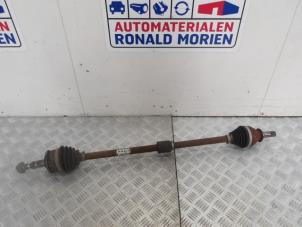 Used Front drive shaft, right Opel Astra Mk.7 1.4 16V Price € 48,99 Inclusive VAT offered by Automaterialen Ronald Morien B.V.