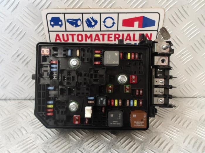 Fuse box from a Vauxhall Astra Mk.7 1.4 16V 2016