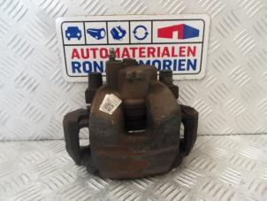 Used Front brake calliper, right Opel Astra Mk.7 1.4 16V Price € 50,00 Inclusive VAT offered by Automaterialen Ronald Morien B.V.