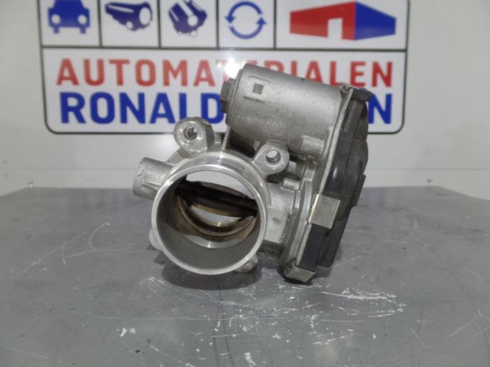 Gebrauchte Drosselklappengehäuse Opel Astra K Sports Tourer 1.6 CDTI 110 16V Preis € 45,00 Margenregelung angeboten von Automaterialen Ronald Morien B.V.