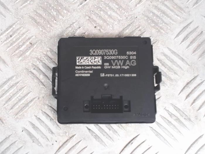 Używane Modul gateway Seat Ateca (5FPX) 1.0 TSI 12V Cena € 59,00 Procedura marży oferowane przez Automaterialen Ronald Morien B.V.
