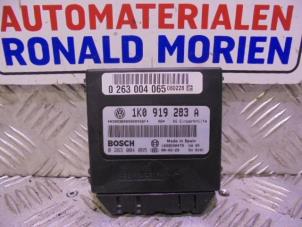 Używane Sterownik Rózne Volkswagen Golf Plus (5M1/1KP) 1.9 TDI 105 Cena € 34,99 Z VAT oferowane przez Automaterialen Ronald Morien B.V.