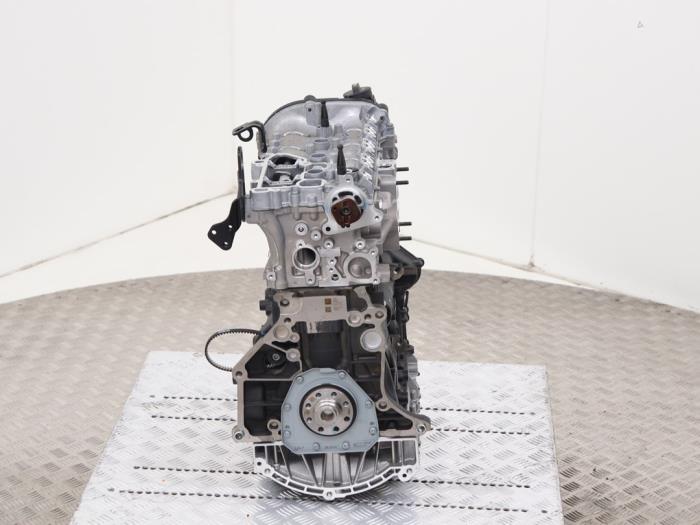 Engine from a Volkswagen Golf VII (AUA) 2.0 GTI 16V Performance Package 2017
