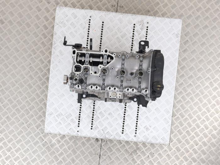Engine from a Volkswagen Golf VII (AUA) 2.0 GTI 16V Performance Package 2017