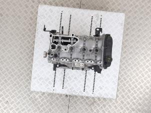 Engine from a Volkswagen Golf VII (AUA) 2.0 GTI 16V Performance Package 2017