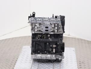 Engine from a Volkswagen Golf VII (AUA) 2.0 GTI 16V Performance Package 2017