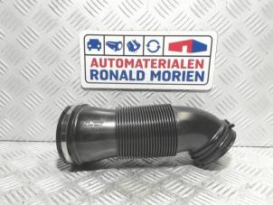Used Air intake hose Volkswagen Polo VI (AW1) 1.0 TSI 12V Price € 14,99 Inclusive VAT offered by Automaterialen Ronald Morien B.V.