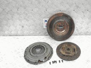 Used Clutch kit (complete) Volkswagen Polo VI (AW1) 1.0 TSI 12V Price € 124,99 Inclusive VAT offered by Automaterialen Ronald Morien B.V.