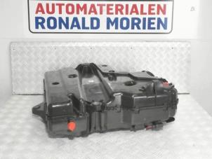 Usados Depósito Adblue Volkswagen Transporter T6 2.0 TDI 150 4Motion Precio € 332,75 IVA incluido ofrecido por Automaterialen Ronald Morien B.V.