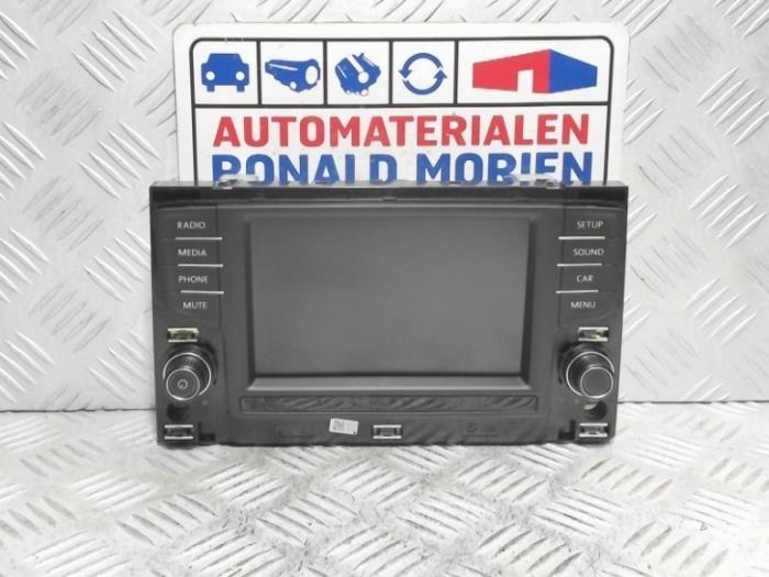 Begagnade Innerdisplay Volkswagen Golf VII (AUA) 1.6 TDI BlueMotion 16V Pris € 114,95 Inklusive moms erbjuds av Automaterialen Ronald Morien B.V.