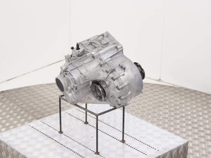 New Gearbox Volkswagen T-Roc I 2.0 TDI 150 16V Price € 1.754,50 Inclusive VAT offered by Automaterialen Ronald Morien B.V.