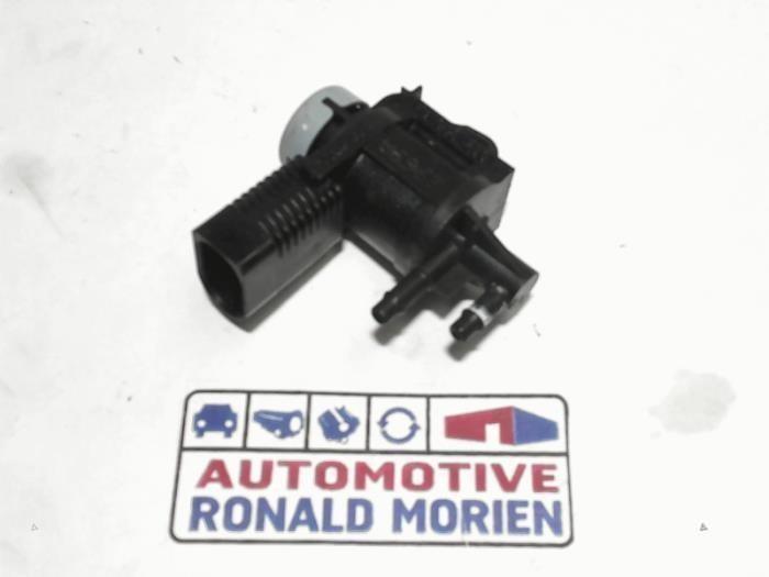Begagnade Bränsletrycksregulator Volkswagen Transporter T6 2.0 TDI 150 4Motion Pris € 15,00 Inklusive moms erbjuds av Automaterialen Ronald Morien B.V.