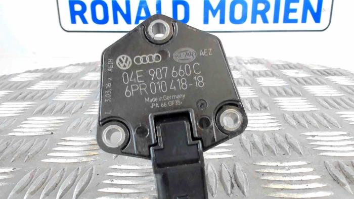 Begagnade Oljenivåsensor Volkswagen Golf VII (AUA) 1.6 TDI BlueMotion 16V Pris € 15,00 Marginaltabell erbjuds av Automaterialen Ronald Morien B.V.