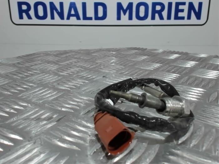 Gebrauchte Auspuff Temperatursensor Volkswagen Crafter (SY) 2.0 TDI RWD Preis € 18,15 Mit Mehrwertsteuer angeboten von Automaterialen Ronald Morien B.V.