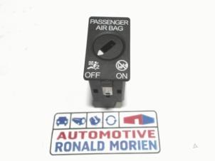 Used Airbag Module Volkswagen Golf VII (AUA) 1.6 TDI BlueMotion 16V Price € 9,99 Inclusive VAT offered by Automaterialen Ronald Morien B.V.