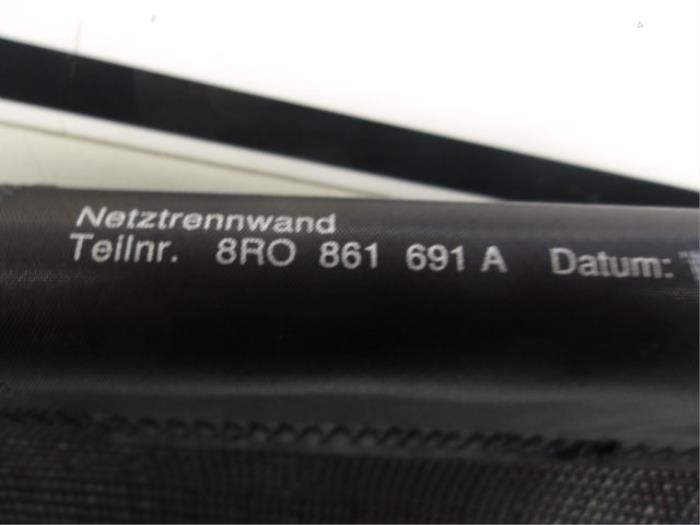Luggage net from a Audi Q5 (8RB) 2.0 TFSI 16V Hybrid Quattro 2012