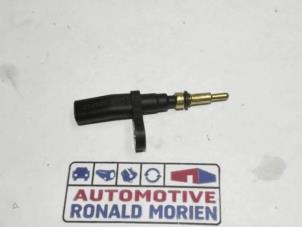 Temperatursensor Motor van een Volkswagen Transporter/Caravelle T6 2.0 TDI 150 California 4Motion 2021