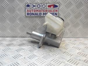 Usagé Cylindre de frein principal Audi A4 (B8) 1.8 TFSI 16V Prix € 59,00 Règlement à la marge proposé par Automaterialen Ronald Morien B.V.