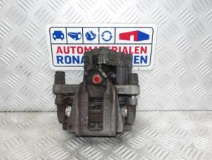 Used Rear brake calliper, left Volkswagen Golf VIII (CD1) 1.5 eTSI 16V Price € 95,00 Inclusive VAT offered by Automaterialen Ronald Morien B.V.