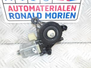 Used Door window motor Audi Q3 (F3B) 2.0 35 TDI 16V Price € 14,99 Inclusive VAT offered by Automaterialen Ronald Morien B.V.