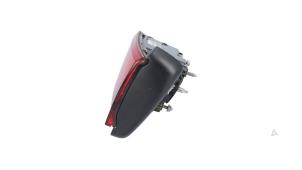 Usados Luz trasera derecha Audi A4 Avant (B9) 2.0 TDI 16V Precio € 50,00 IVA incluido ofrecido por Automaterialen Ronald Morien B.V.