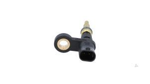 Used Engine temperature sensor Volkswagen Transporter/Caravelle T6 2.0 TDI 150 California 4Motion Price € 9,99 Inclusive VAT offered by Automaterialen Ronald Morien B.V.