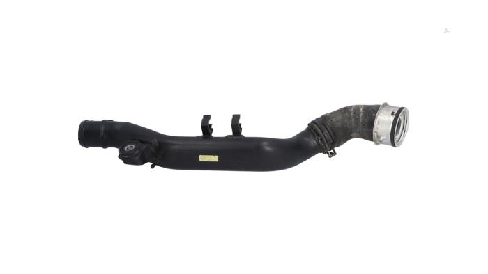 Gebrauchte Intercooler Rohr Volkswagen Scirocco (137/13AD) 2.0 TSI 16V Preis € 49,00 Margenregelung angeboten von Automaterialen Ronald Morien B.V.