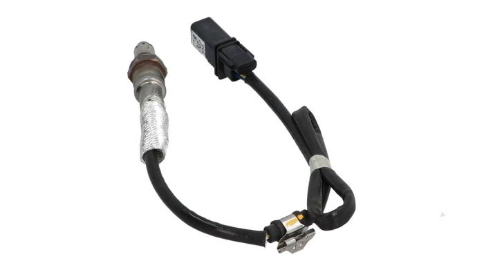Nuevos Sonda Lambda Volkswagen Golf VII (AUA) 2.0 GTI TCR 16V Precio € 30,25 IVA incluido ofrecido por Automaterialen Ronald Morien B.V.