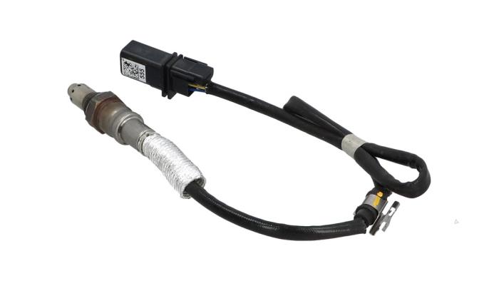 Nuevos Sonda Lambda Volkswagen Golf VII (AUA) 2.0 GTI TCR 16V Precio € 30,25 IVA incluido ofrecido por Automaterialen Ronald Morien B.V.