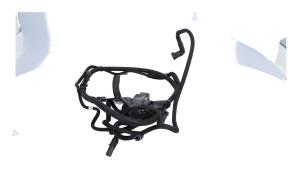 Usados Válvula de sobrepresión turbo Peugeot 3008 II (M4/MC/MJ/MR) 1.6 e-THP 165 16V Precio € 75,00 IVA incluido ofrecido por Automaterialen Ronald Morien B.V.
