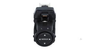 Begagnade Spegelspak Kia Picanto (JA) 1.0 DPi 12V Pris € 19,00 Marginaltabell erbjuds av Automaterialen Ronald Morien B.V.