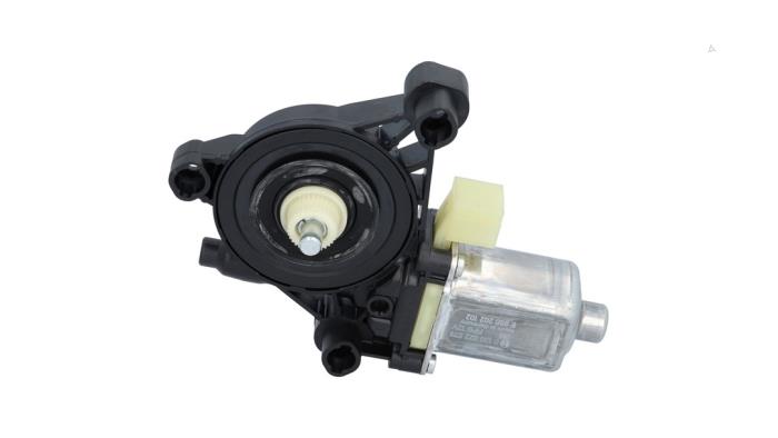 Usados Motor de ventanilla de puerta Audi S3 Limousine (GYL) 2.0 T FSI 16V Precio € 14,99 IVA incluido ofrecido por Automaterialen Ronald Morien B.V.